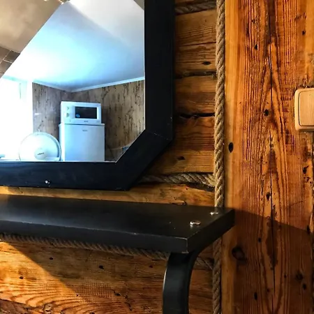 Frendlen Apartmend 派尔努